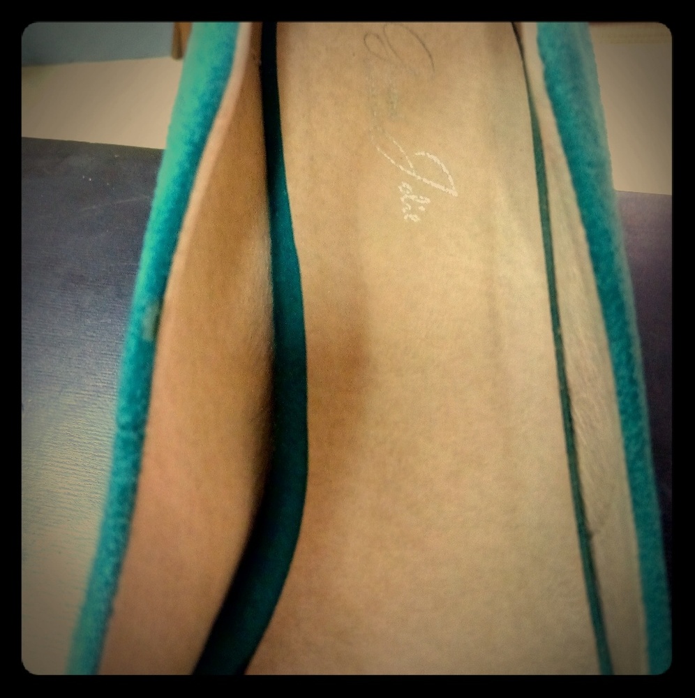 Ladies shoes